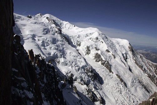 Am Donnerstag sind bei einem Lawinenabgang im Mont-Blanc-Massiv neun Bergsteiger tödlich verunglückt. Foto: dapd