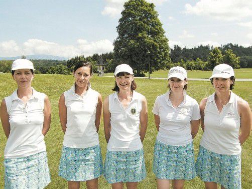 Das Damenteam des GC Montfort Rankweil (v. l.): Manuela Mähr, Marie Luise Bonner, Doris Wolf, Regine Bolter, Captain Rita Steurer. Foto: gcM
