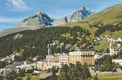 Das Kulm-Hotel in St. Moritz ist eine Golf-Herberge.
