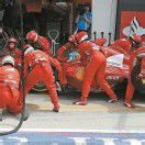 Alonso fürchtet drei Rivalen