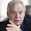 Neuer Intendant übt harte Kritik