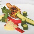 Zucchiniblüten mit Ratatouille