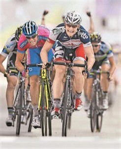 André Greipel im Sprint vorne