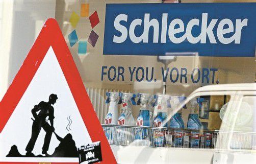 Schlecker wird umgebaut: Aus der Drogeriemarktkette soll eine Nahversorgungskette namens „daily“ werden.