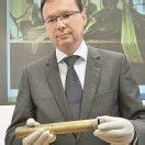 Gegensätzliche Botschaften in der Krypta