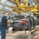 Große Nachfrage für neue A-Klasse – Daimler lagert Produktion aus