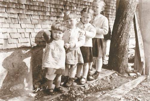 1946