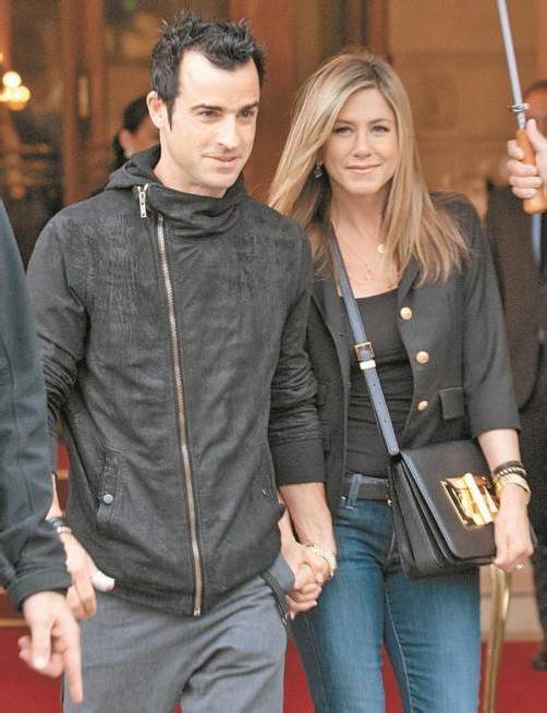 Aniston und Theroux haben sich 2010 bei Dreharbeiten kennengelernt, seit Juni 2011 sind sie offiziell ein Paar.