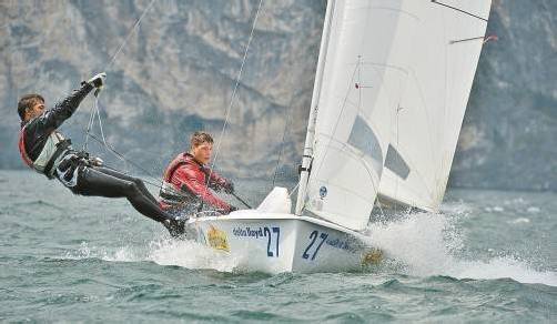 Benjamin Bildstein und David Hussl schafften es bei der Junioren-EM ins Medalrace und wurden Achte. Foto: Privat
