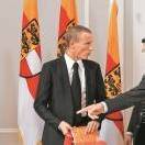 Petzner will auspacken