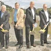 Spatenstich als Startschuss für Kraftwerksbau der Feldkircher Stadtwerke am Illspitz