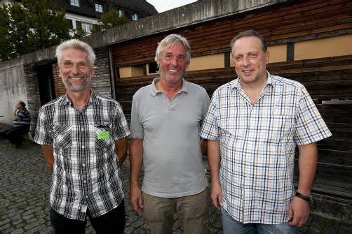 Gewerkschaftsvertreter mit Kinomacher und AK-Präsident: Willy Oss (l.) sowie Armin Wille und Hubert Hämmerle. Fotos: Privat/Mathis