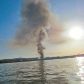 Feuer vernichtete fünf Hallen