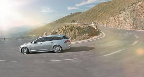 Jaguar bricht, sieht man vom X-Type ab, mit einer Tradition – und liefert einen echten Kombi.