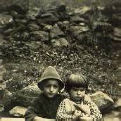 „So jung“ – Kinderwelten