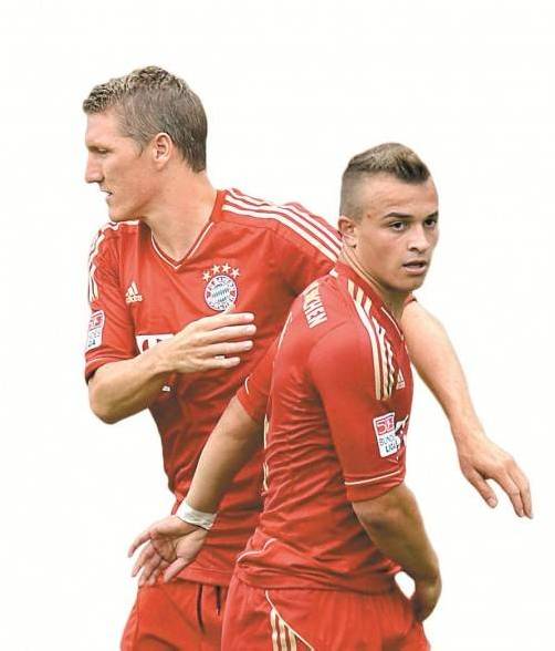 Starker Saisonstart von Xherdan Shaqiri (r.) und Bastian Schweinsteiger. epa