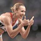 Jessica Ennis liegt auf Gold-Kurs
