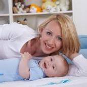 Babys schauen sich ihren Humor bei den Eltern ab