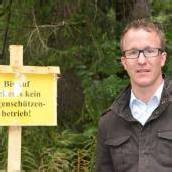 Lebensgefahr im Wald, Gemeinde reagiert sofort
