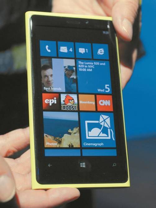 Das neue Nokia Flaggschiff Lumia 920 wurde gestern in New York der Öffentlichkeit vorgestellt. Foto: DAPD