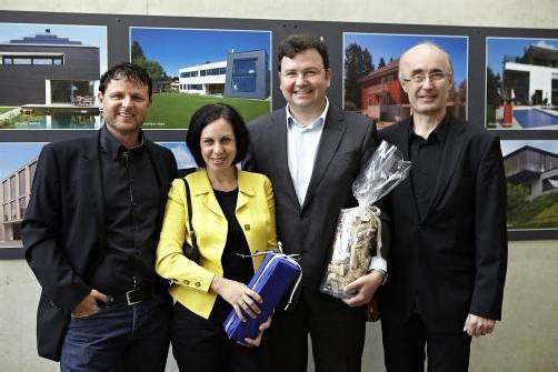 Gastgeber mit Gästen: Peter Steurer (l.) mit Jochen und Claudia Pfanner sowie Manfred Pozetti. FotoS: Privat