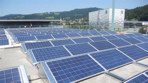 In Summe wurden 1160 Quadratmeter Solarmodule verbaut. Foto: VMH