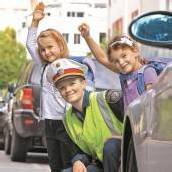Polizeikontrollen auf Schulwegen Autofahrer meistens rücksichtsvoll /B1