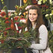 Blumen zu Allerheiligen als Zeichen der Verbundenheit