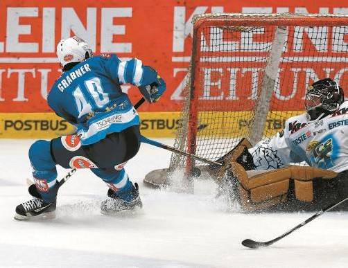 Hannes Enzenhofer war auch gegen Villachs NHL-Leihgabe Michael Grabner auf dem Posten. Foto: gepa