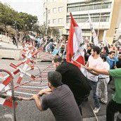 Schwere Krawalle bei Trauerfeier in Beirut