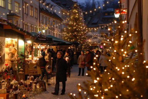 Am Freitag ist es so weit, der Feldkircher Weihnachtsmarkt wird feierlich eröffnet. Unter dem Motto „Feldkirch im Advent“ lädt die Montfortstadt zu über 100 vorweihnachtlichen Veranstaltungen. FOTO: feldkirch tourismus