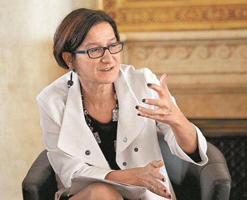 Innenministerin Mikl-Leitner sucht Ersatzunterkünfte. Foto: APA