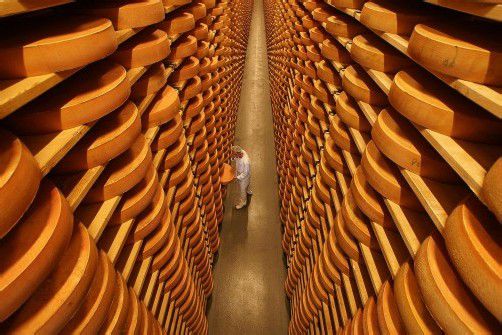 Vorarlberger Bergkäse wird auch mit dem Freihandelsabkommen Ceta in Europa nur aus Vorarlberger Sennereien stammen dürfen. Foto: Berchtold