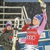 Höfl-Riesch mit Sieg „aus der Hüfte“