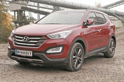 Steht satt da und sieht dabei gut aus: Der 4,69-Meter-SUV Santa Fe in dritter Generation hat mächtig Boden gutgemacht. Fotos: vn/hartinger
