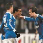 Fuchs lässt Schalke jubeln
