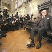 Staatsanwaltschaft von Bestechung überzeugt