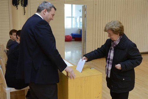 Am 18. November stimmten 70 Prozent der Wähler für die Umwidmung. Die Grünen stellen die Rechtmäßigkeit der Volksabstimmung nun infrage.