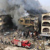 Lagos: Großbrand nach Explosion
