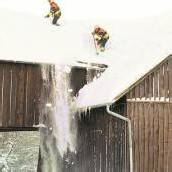 Feuerwehr im Schaufeleinsatz