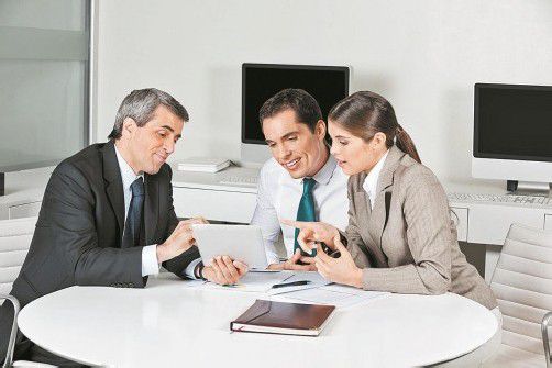 Doppelversicherungen kosten Geld und lassen sich vermeiden. Foto: Fotolia