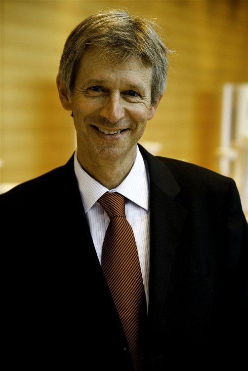 Dr. Ivo 
Fussenegger