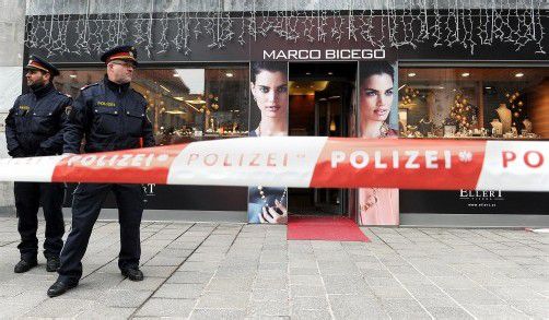 Gestern schlugen die Täter gleich zweimal innerhalb von zehn Minuten zu.