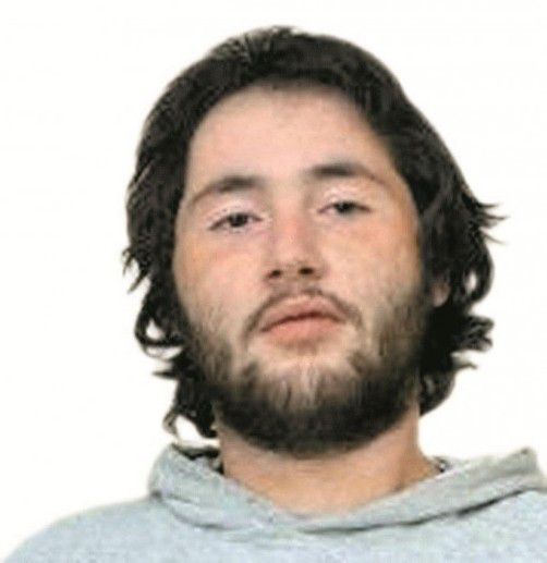 In einem Wagon der Linie U6 soll Andreas Rene T. über das Opfer hergefallen sein. Fotos: APA, Wiener Linien