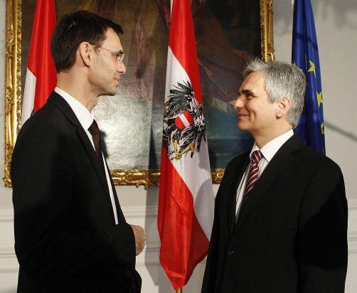 Landeshauptmann Wallner, Bundeskanzler Faymann – diametral andere Vorstellungen über eine Verankerung des Spekulationsverbots. Foto: VN