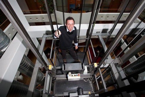 Niederlassungsleiter Jürgen Höfle: „Wir bieten einen bedarfsgerechten Serviceumfang.“ Foto: VN/Steurer