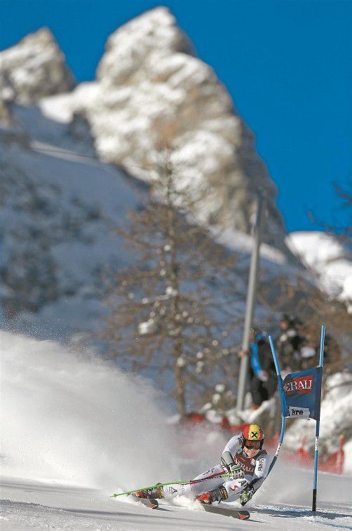 Sieg im Riesentorlauf, Dritter im Slalom: Marcel Hirscher darf mit dem Val-d’Isère-Auftritt zufrieden sein. Foto: ap