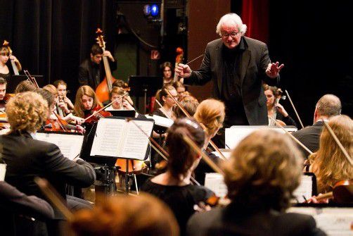 Silvesterkonzert, Neujahrskonzert, Jugendsinfonieorchester, Silvester - bzw. Neujahrskonzert des Jugendsinfonieorchesters Dornbirn im Dornbirner Kulturhaus