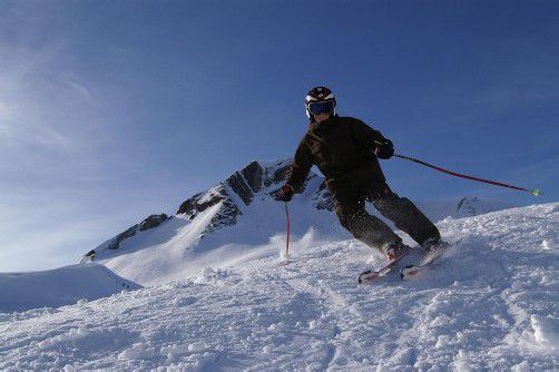 Vor allem die jungen Wintersportler sind noch etwas riskant auf den Pisten unterwegs. Foto: l. berchtold