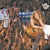 Taylor Swift wurde zum spendabelsten Star 2012 gekürt